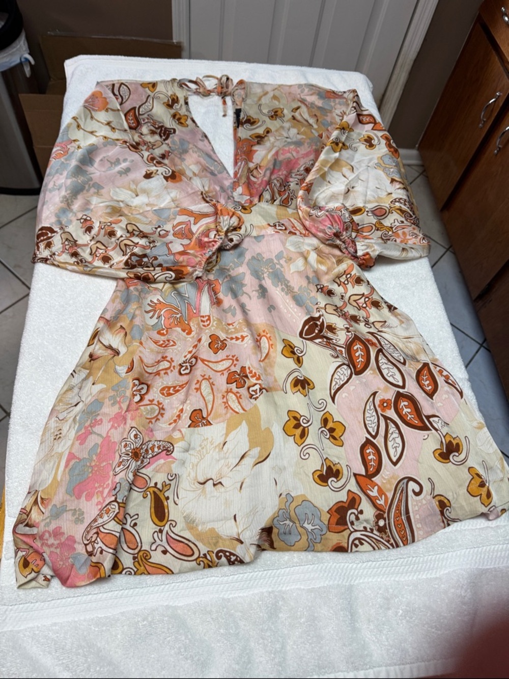 Aakaa Dolman Sleeve Paisley Floral V-Neck Mini Dress - H12